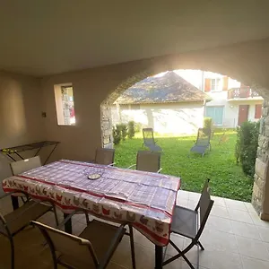 appartement-hyper-centre-loudenvielle-6personnes-jardin.midi-pyreneeshotels.com/