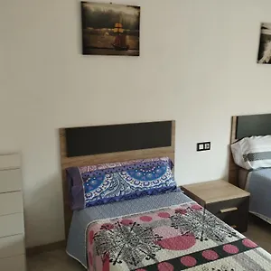 apartamento-primera-linea-de-mar.catalonia-hotels.com/